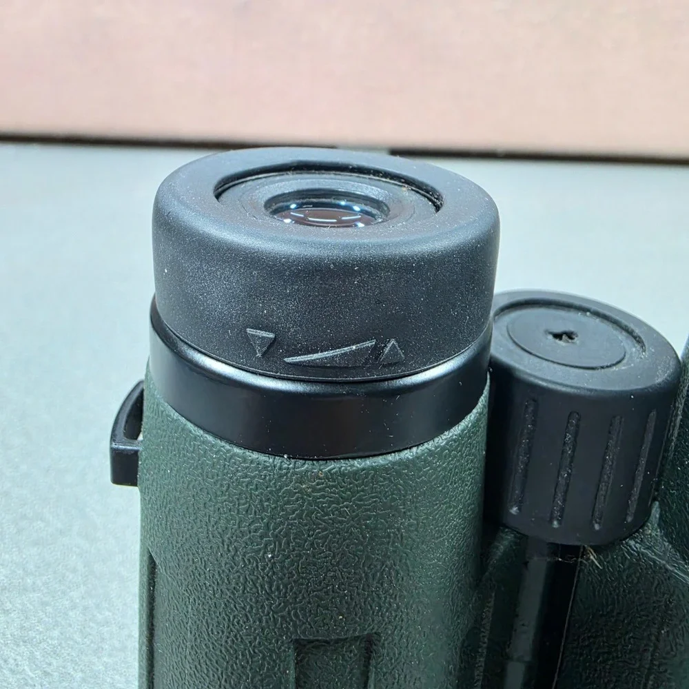 Zen-Ray VISTA Binoculars Green Excellent with Case and Strap